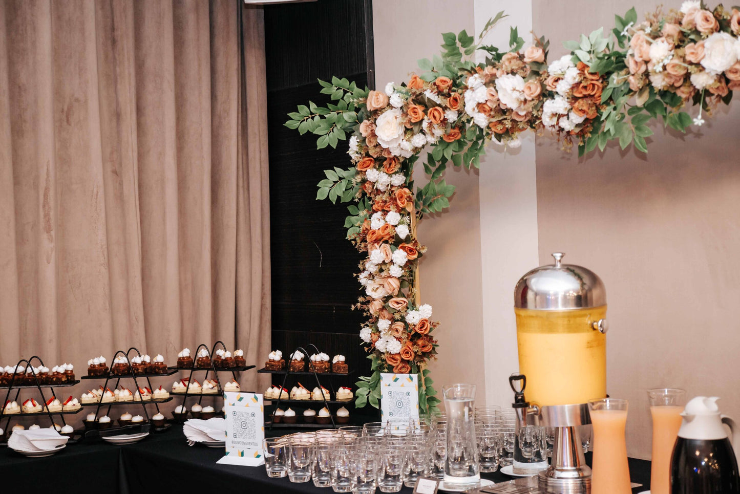 Flowers Bouquet - Peach, Ivory, White & Light Blue - LGC/TA-RA-2