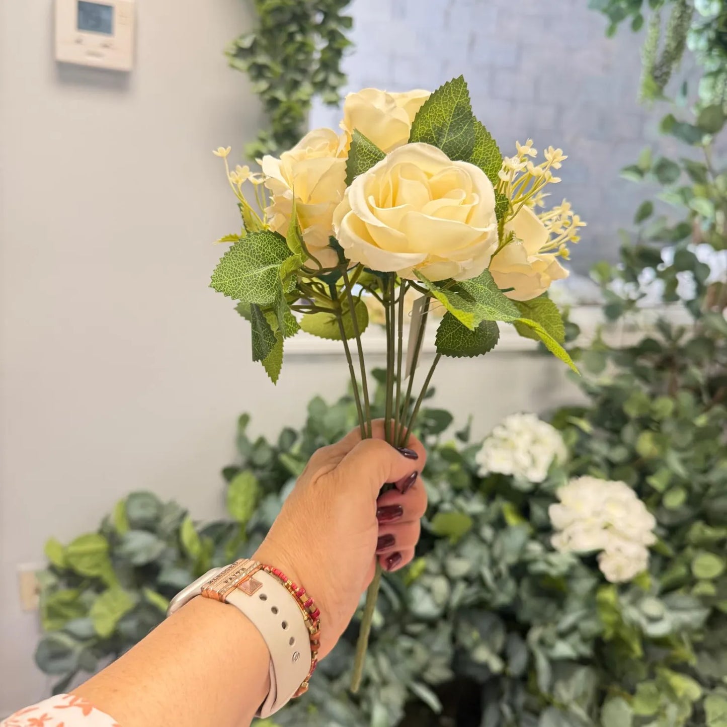 Flowers Bouquet - Ivory, Pink, Terracotta & White - LGC/TA-REM