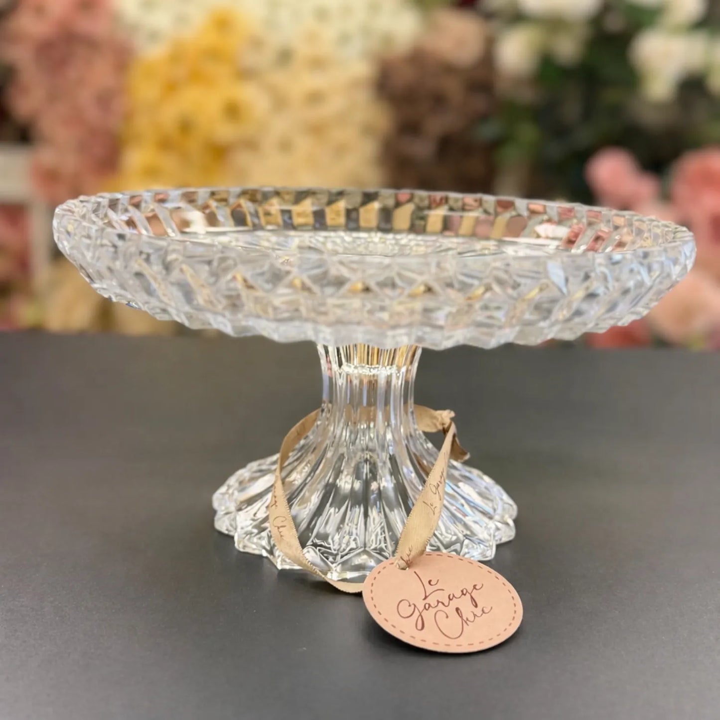 Round Crystal Pedestal Tray for Elegant Table Displays - LGC-PTG